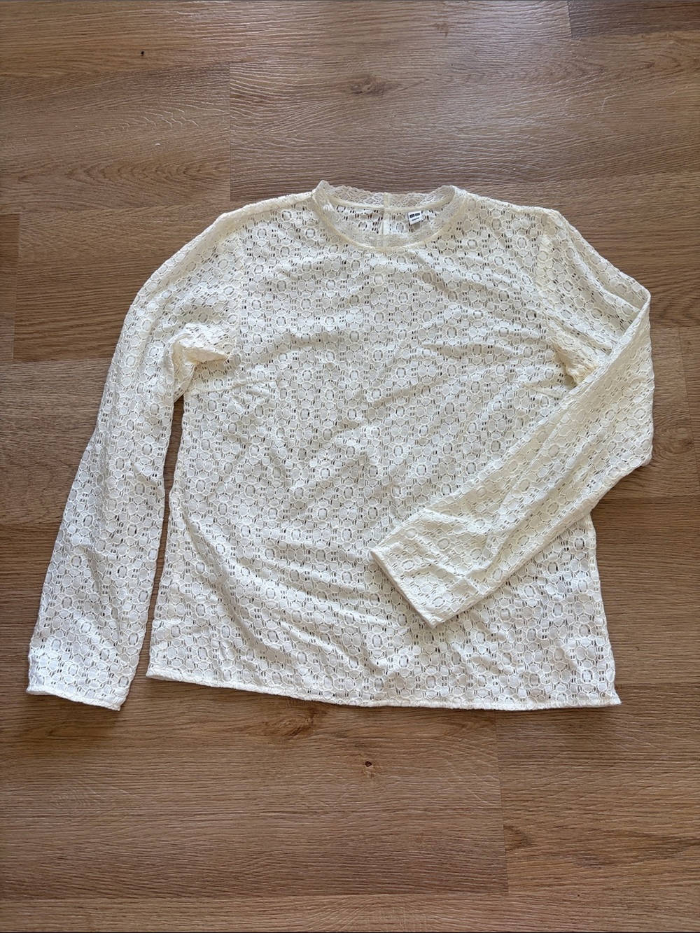 Uniqlo Cream Lace Knit Top